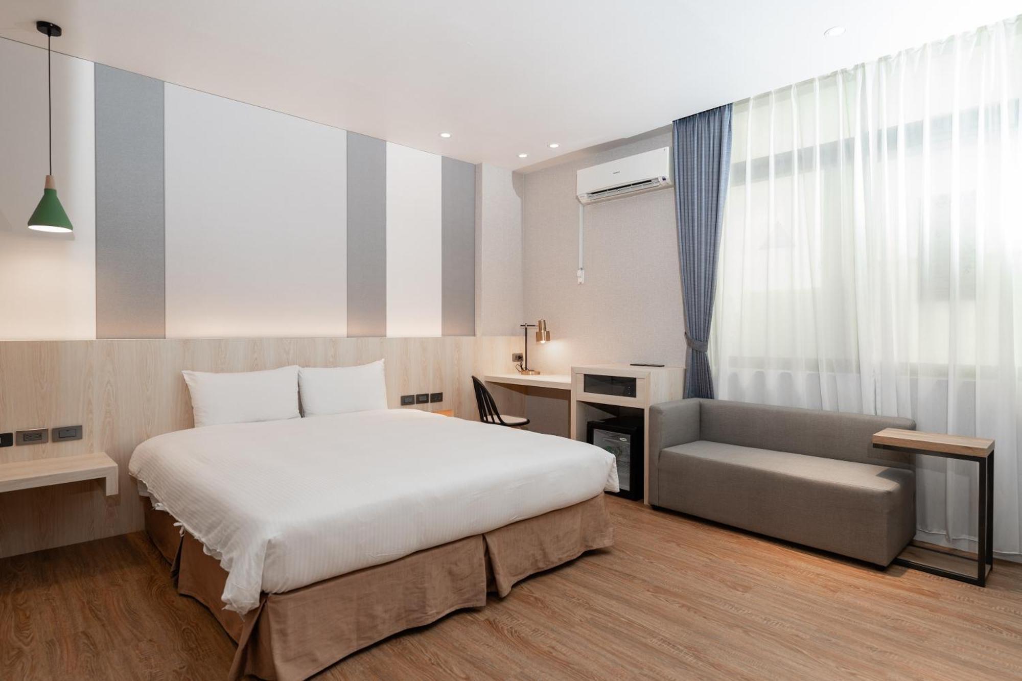 Fu Hsiang Hotel Yilan Exterior photo