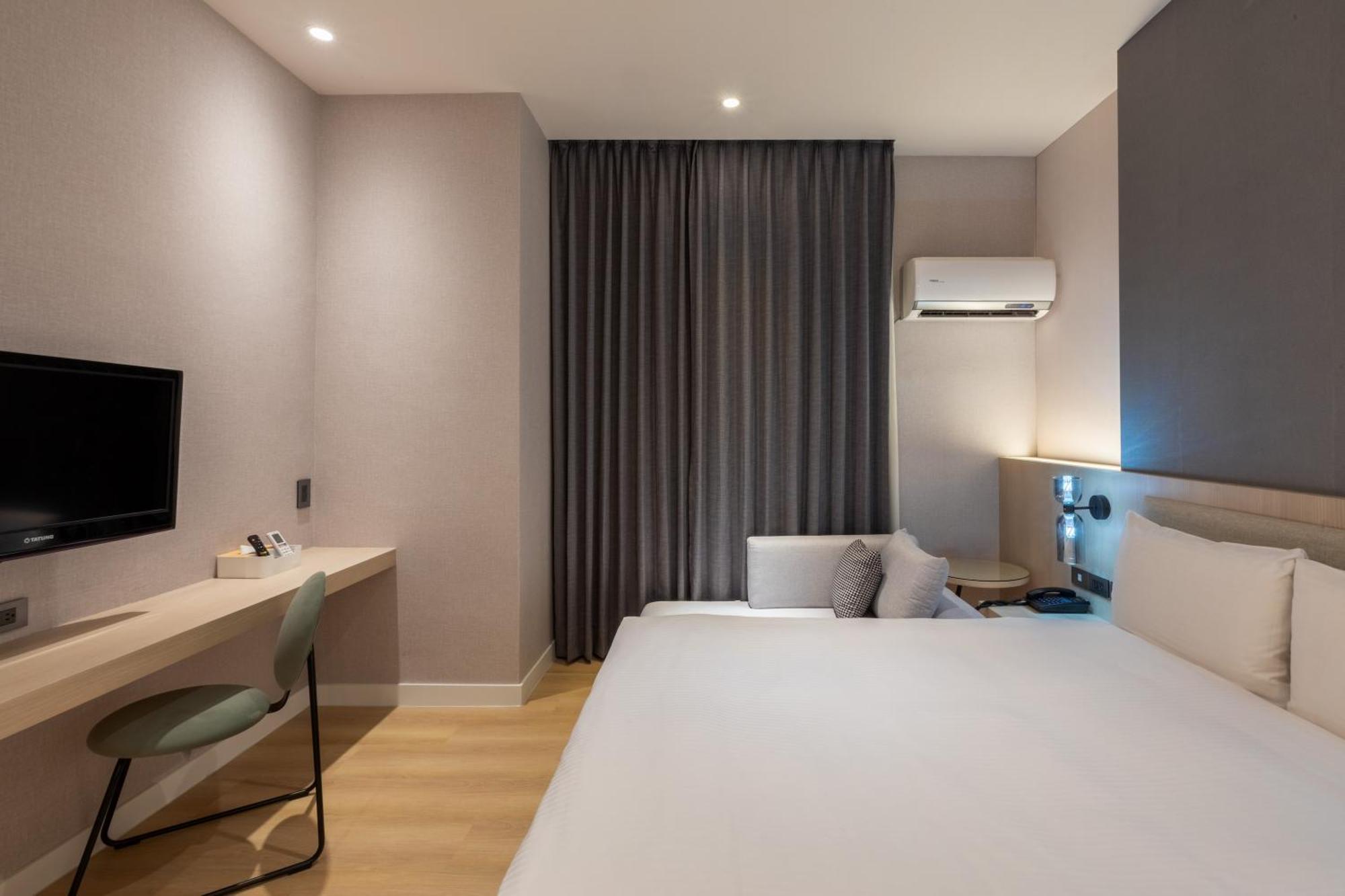 Fu Hsiang Hotel Yilan Room photo